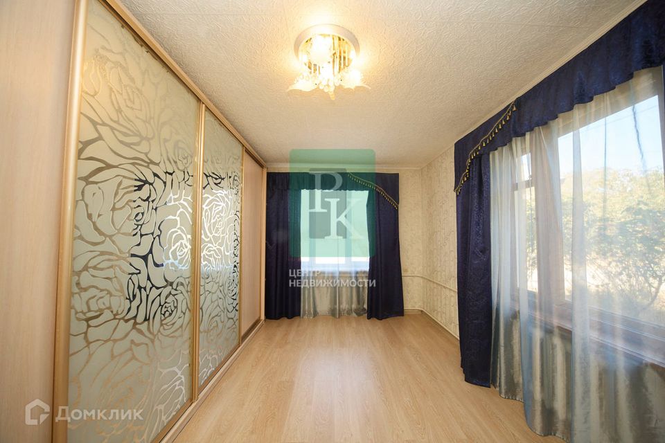 Продаётся 3-комнатная квартира, 63.6 м²
