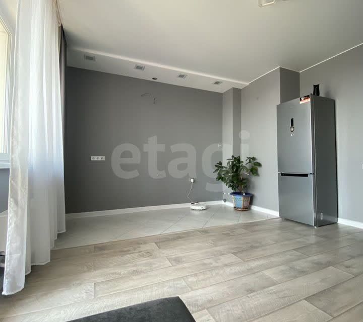 Продаётся 1-комнатная квартира, 48.5 м²