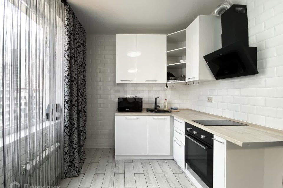 Сдаётся 1-комнатная квартира, 38 м²