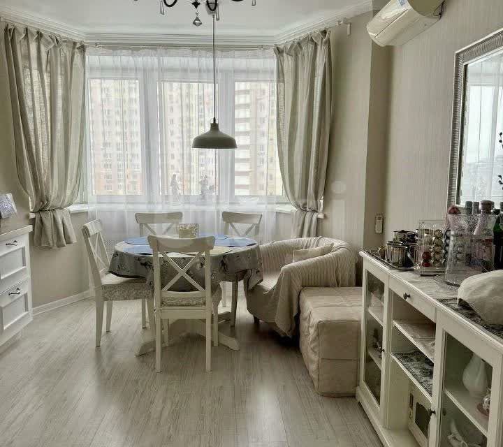 Продаётся 2-комнатная квартира, 39.8 м²