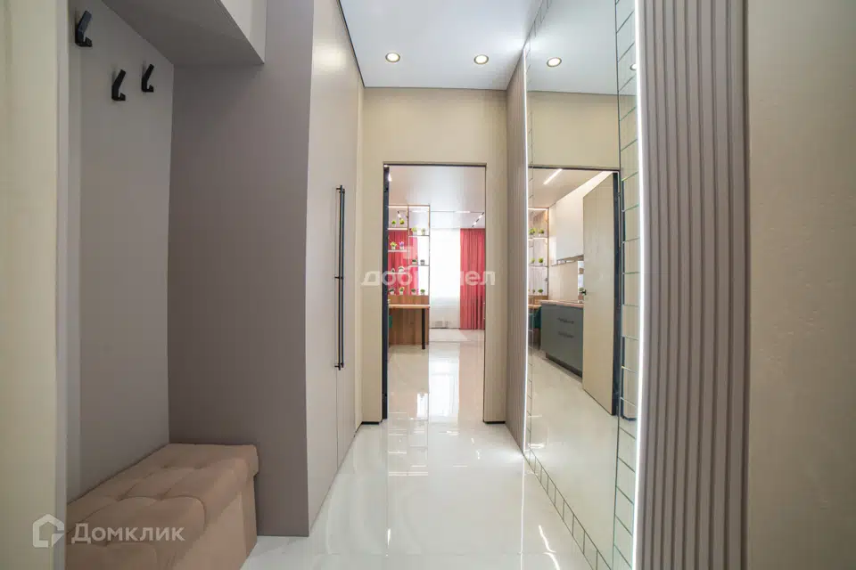 Продаётся 2-комнатная квартира, 56.1 м²