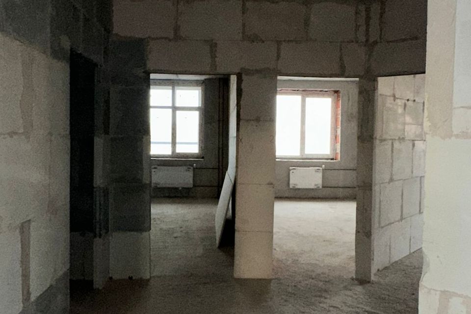 Продаётся 3-комнатная квартира, 106.7 м²