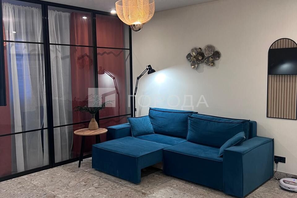 Продаётся 2-комнатная квартира, 72.5 м²