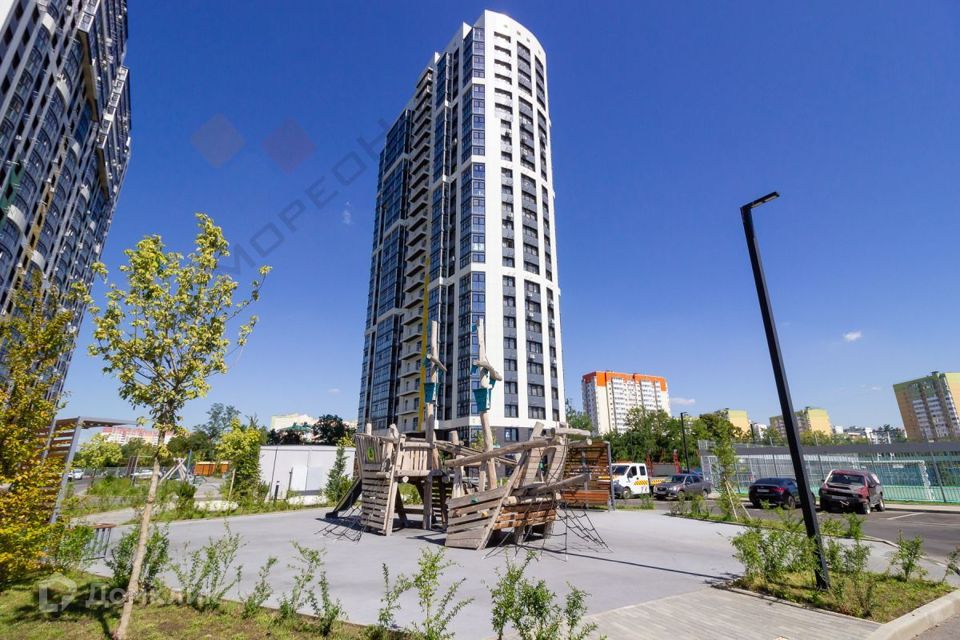 Продаётся 2-комнатная квартира, 63.9 м²