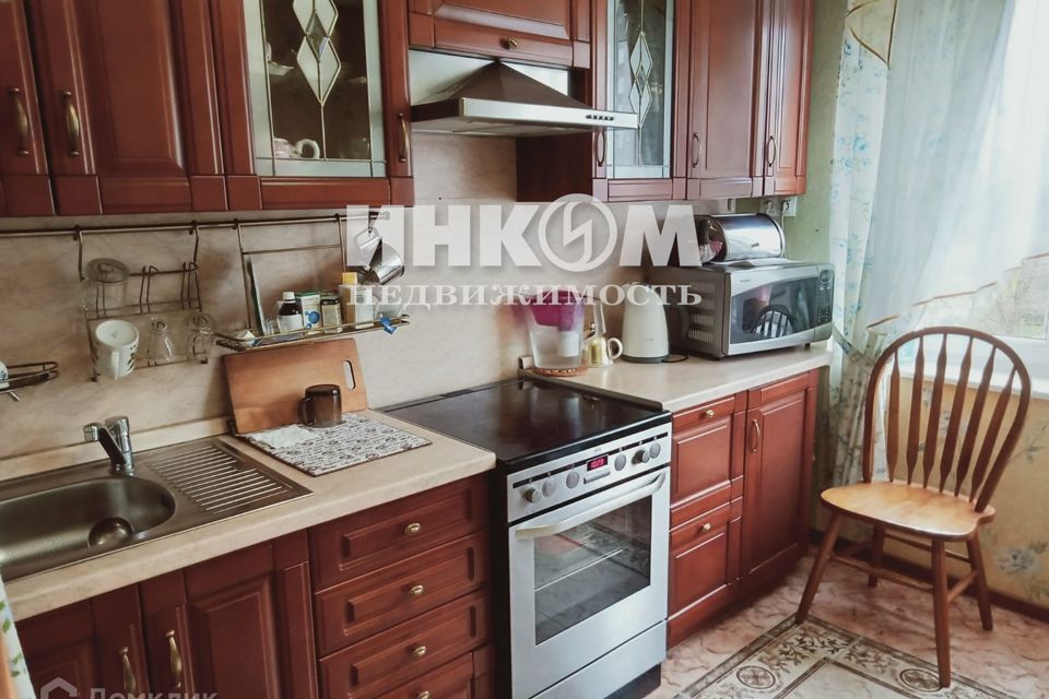 Сдаётся 1-комнатная квартира, 53 м²