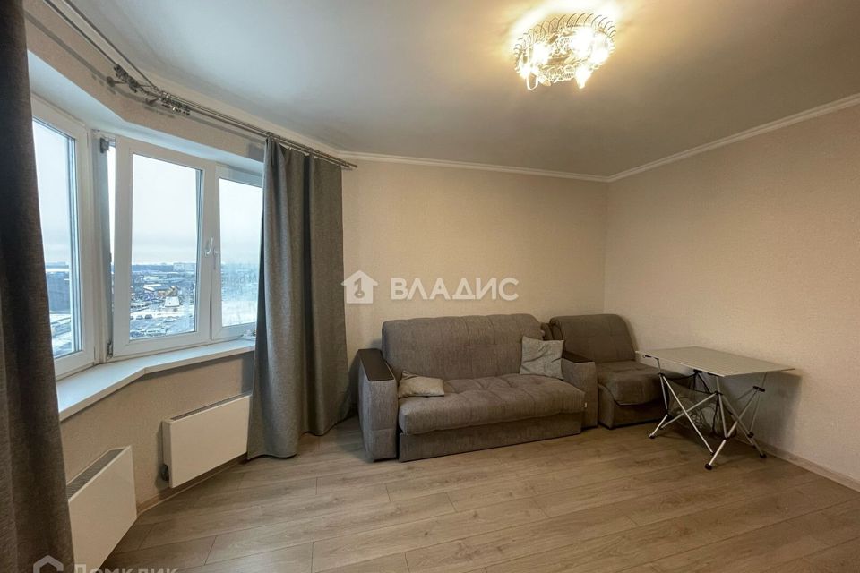 Продаётся 1-комнатная квартира, 37.7 м²