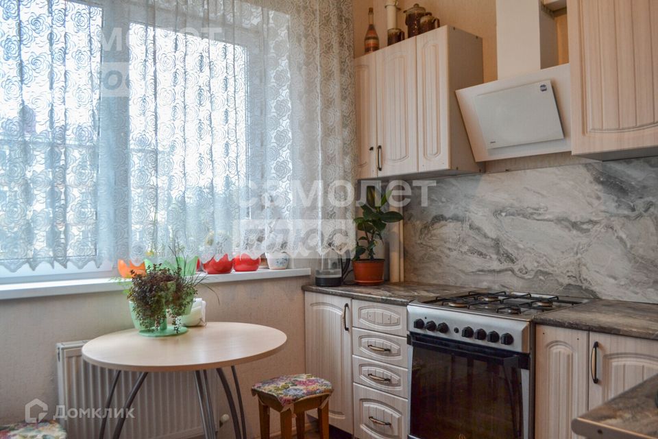 Продаётся 2-комнатная квартира, 47.9 м²