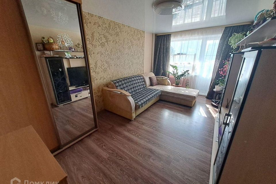 Продаётся 4-комнатная квартира, 63.3 м²