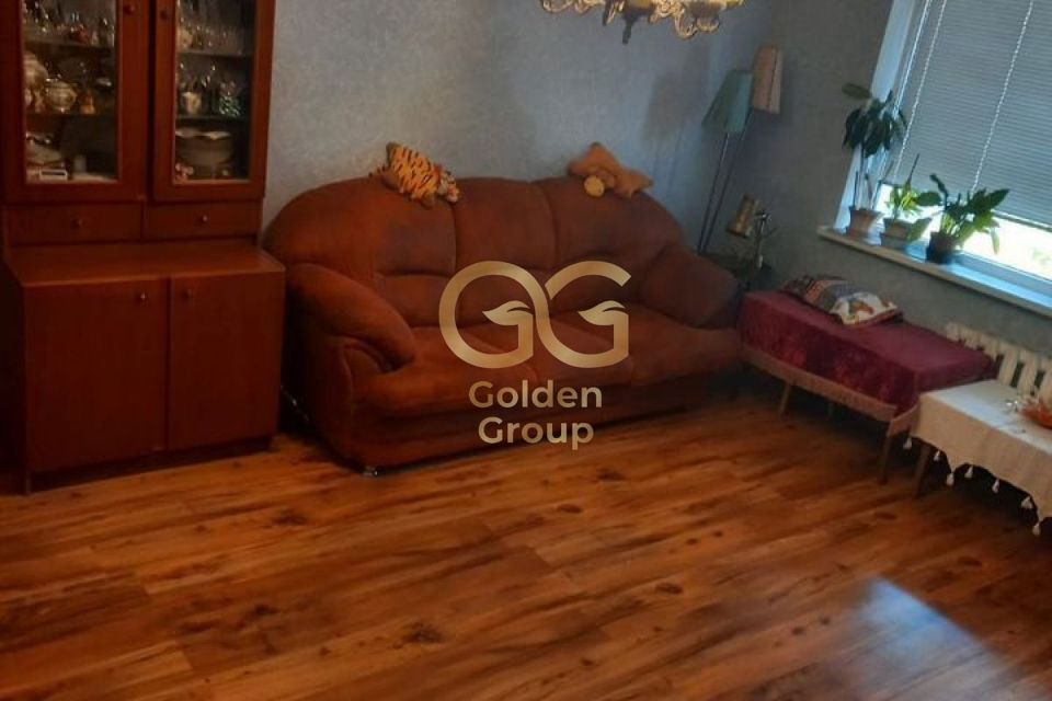 Продаётся 4-комнатная квартира, 84.4 м²