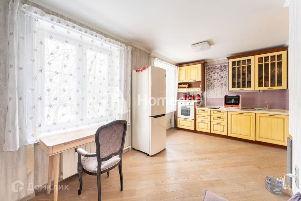 Продаётся 1-комнатная квартира, 37 м²