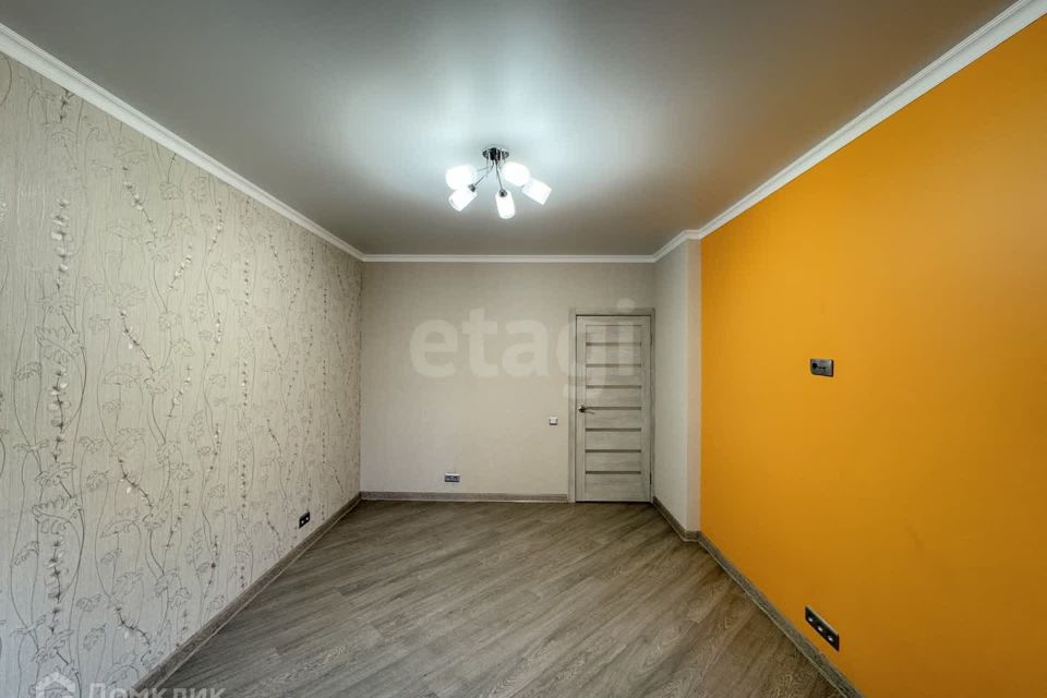 Продаётся 1-комнатная квартира, 39.6 м²