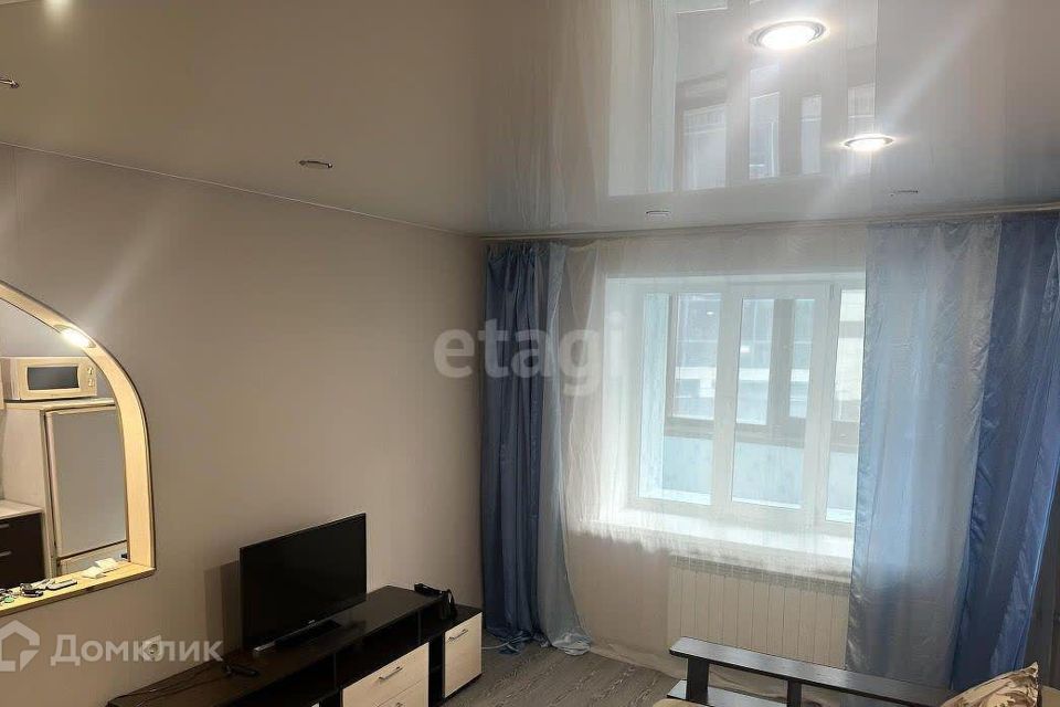 Продаётся 1-комнатная квартира, 47 м²