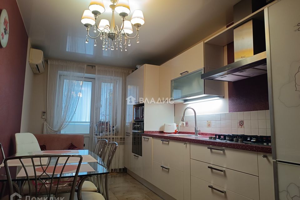 Продаётся 1-комнатная квартира, 47.5 м²