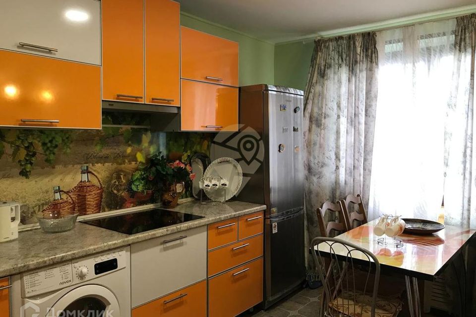 Сдаётся 2-комнатная квартира, 60 м²