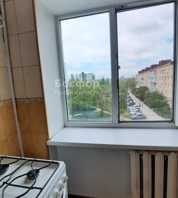Продаётся 3-комнатная квартира, 57.9 м²