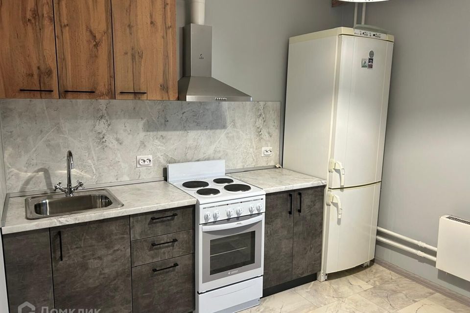 Сдаётся 1-комнатная квартира, 38 м²