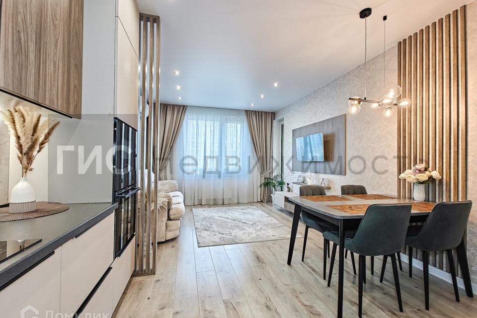 Продаётся 3-комнатная квартира, 93.6 м²
