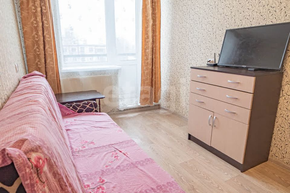 Продаётся комната в 8-комн. квартире, 11 м²