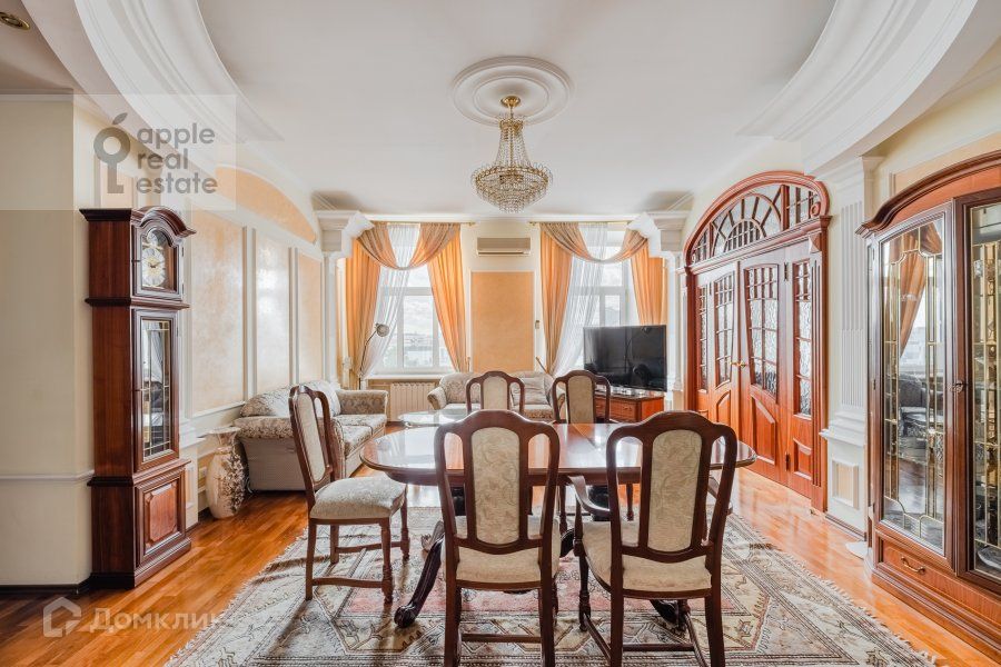 Сдаётся 4-комнатная квартира, 112 м²