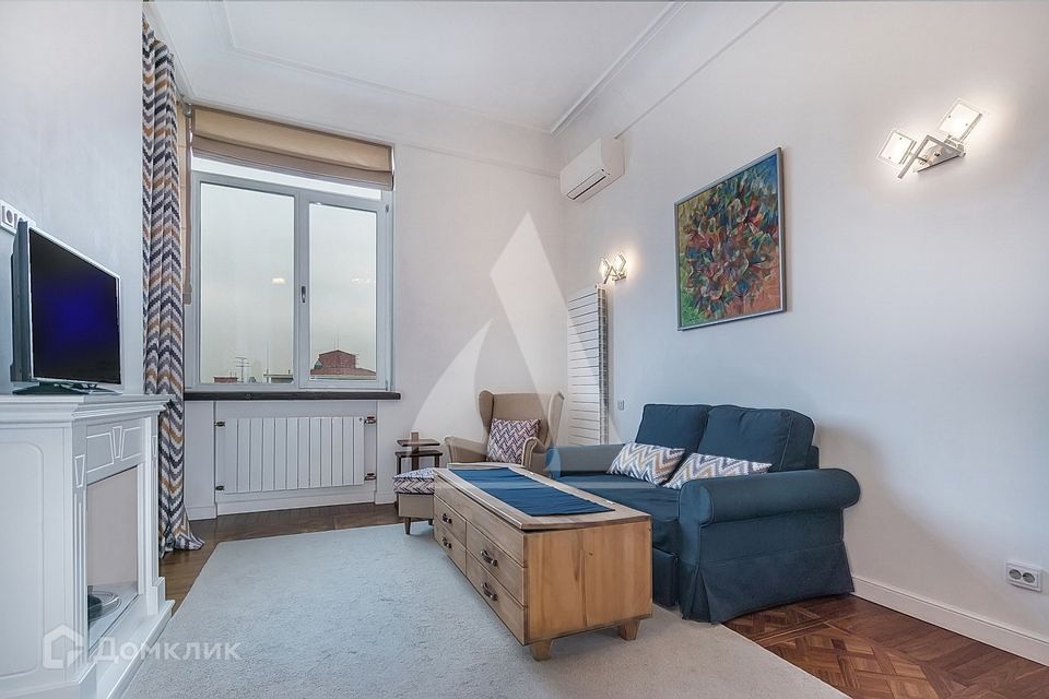 Сдаётся 2-комнатная квартира, 55 м²