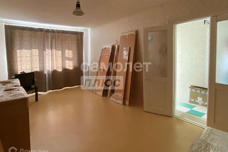 Продаётся 1-комнатная квартира, 35 м²