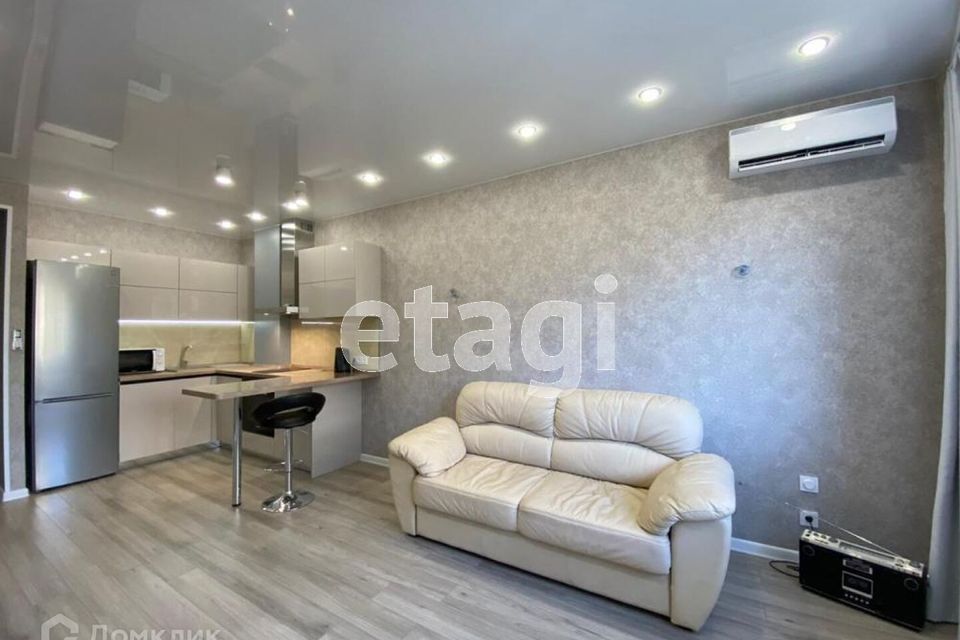 Сдаётся 2-комнатная квартира, 53 м²