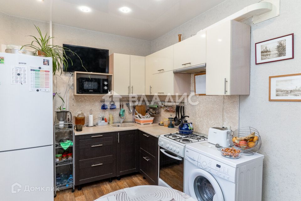 Продаётся 2-комнатная квартира, 60.5 м²