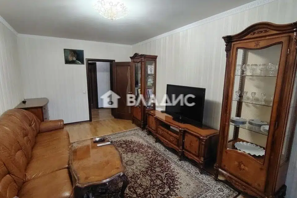 Продаётся 3-комнатная квартира, 74.5 м²