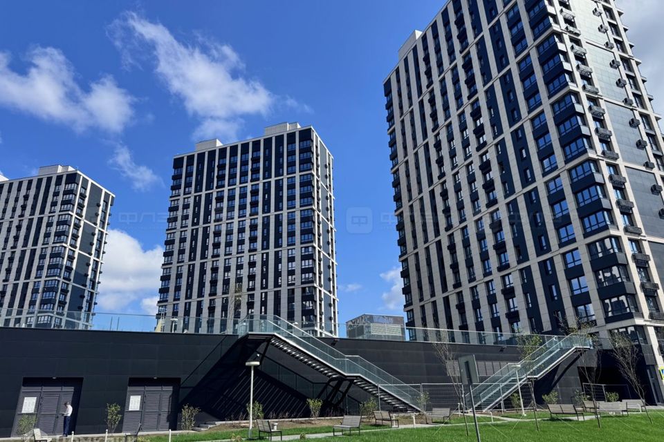 Продаётся 3-комнатная квартира, 92 м²
