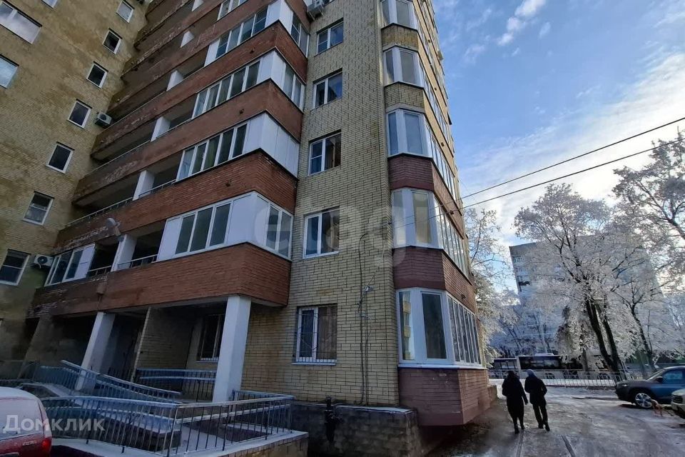 Продаётся 3-комнатная квартира, 98 м²
