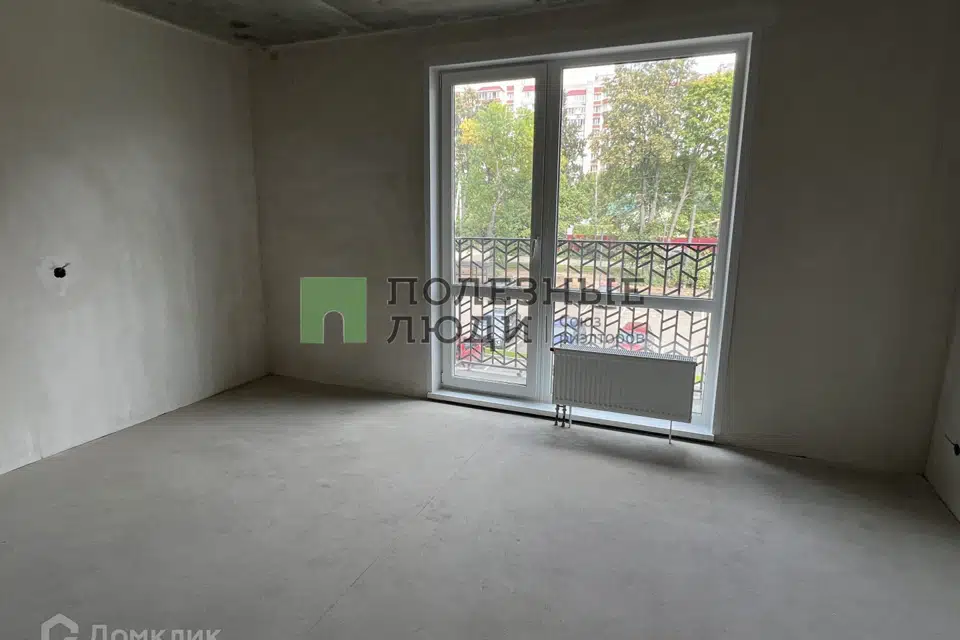 Продаётся 4-комнатная квартира, 116.6 м²