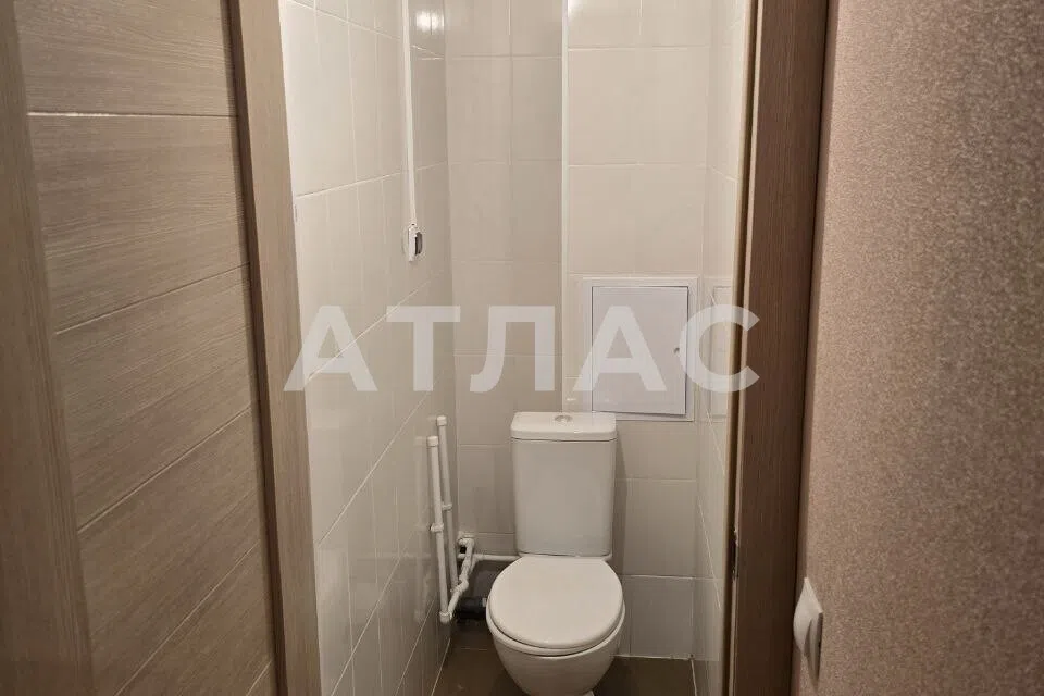 Продаётся 4-комнатная квартира, 62.7 м²