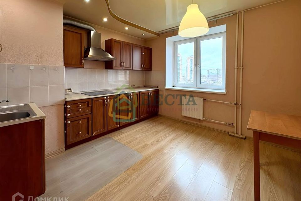 Продаётся 3-комнатная квартира, 73.8 м²