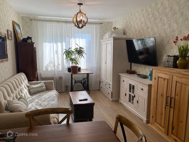 Продаётся 2-комнатная квартира, 55.9 м²