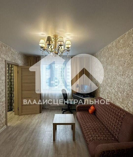 Продаётся 1-комнатная квартира, 37 м²