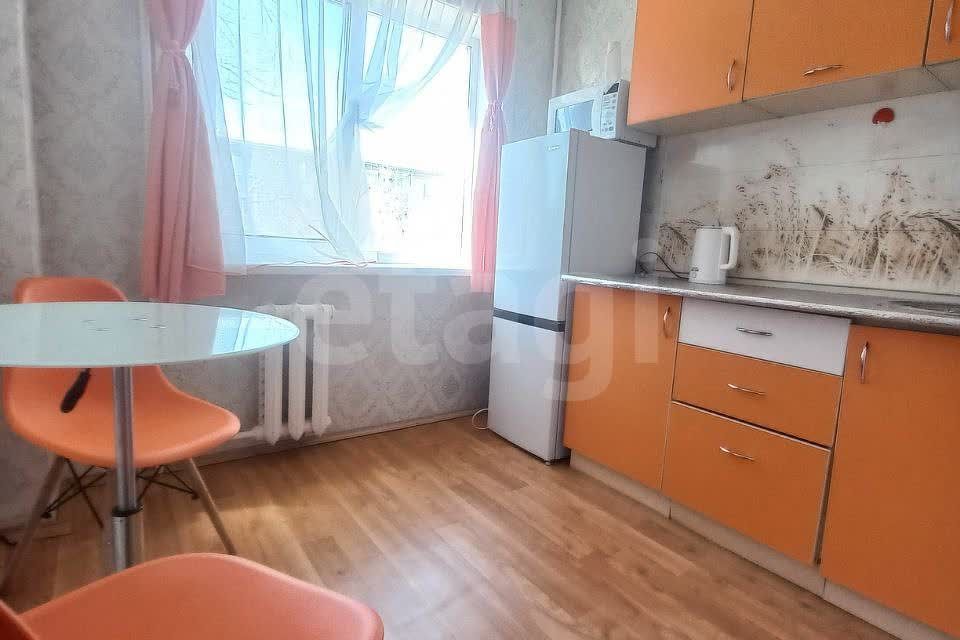 Сдаётся 1-комнатная квартира, 35 м²