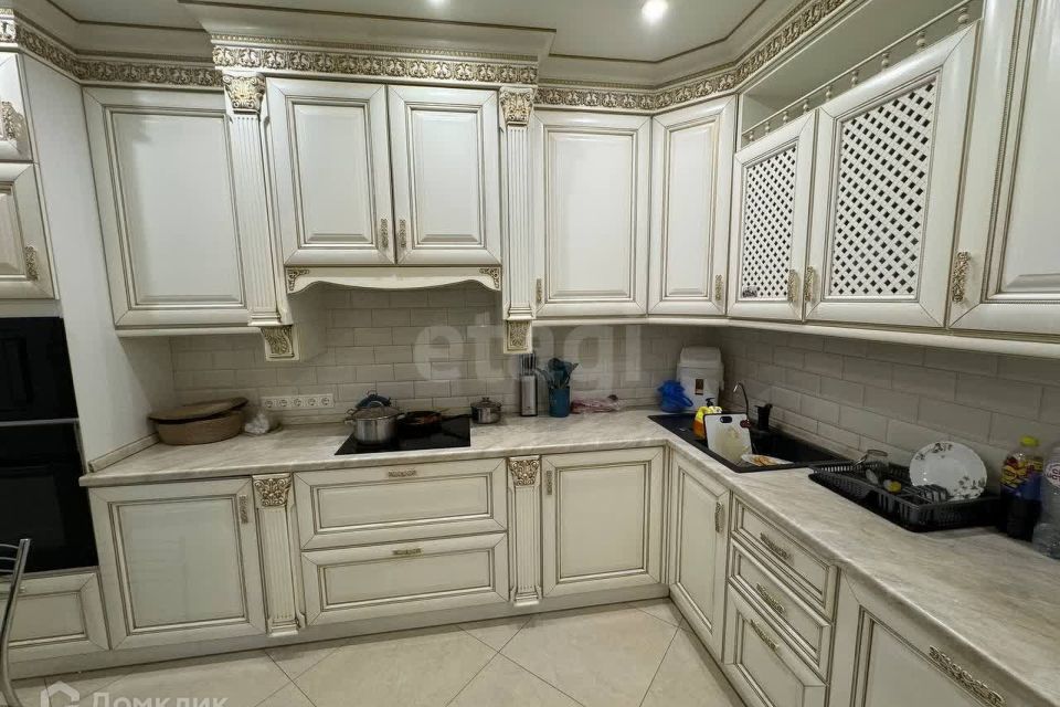 Продаётся 2-комнатная квартира, 86.3 м²