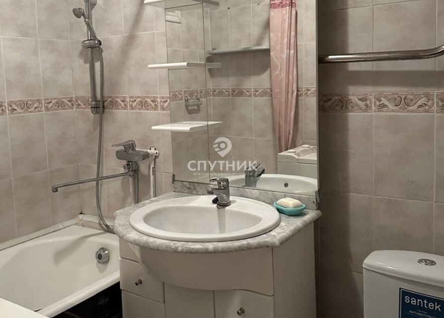 Продаётся 3-комнатная квартира, 57.6 м²