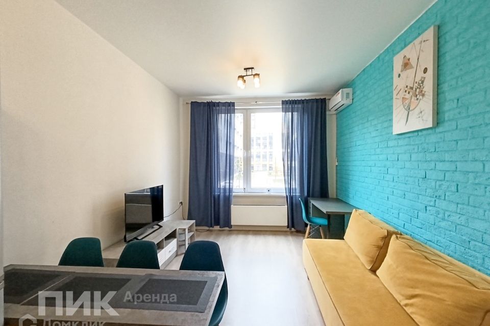 Сдаётся 1-комнатная квартира, 43 м²