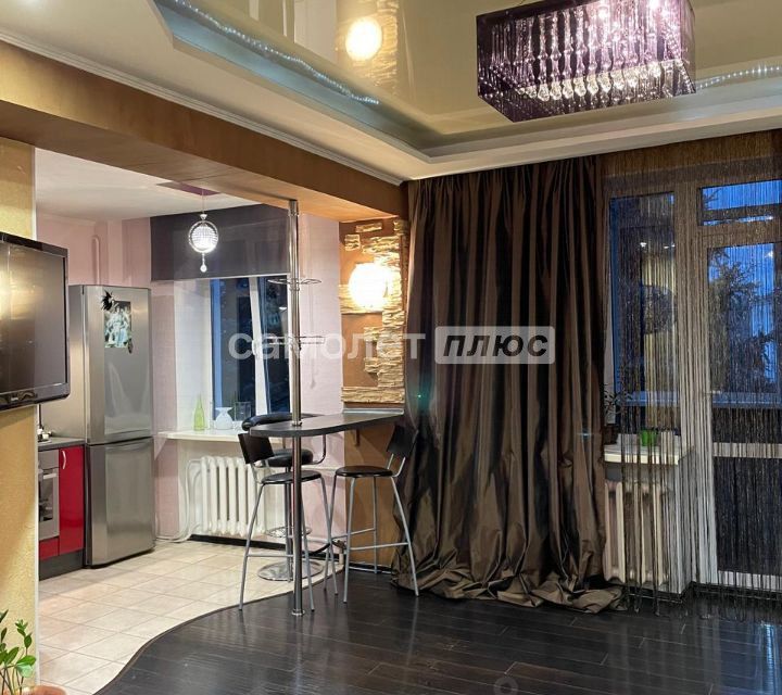 Продаётся 2-комнатная квартира, 50.8 м²