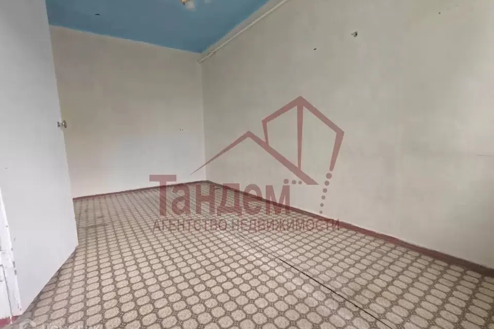 Продаётся 3-комнатная квартира, 56.9 м²
