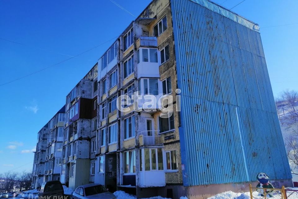 Продаётся 4-комнатная квартира, 76.7 м²