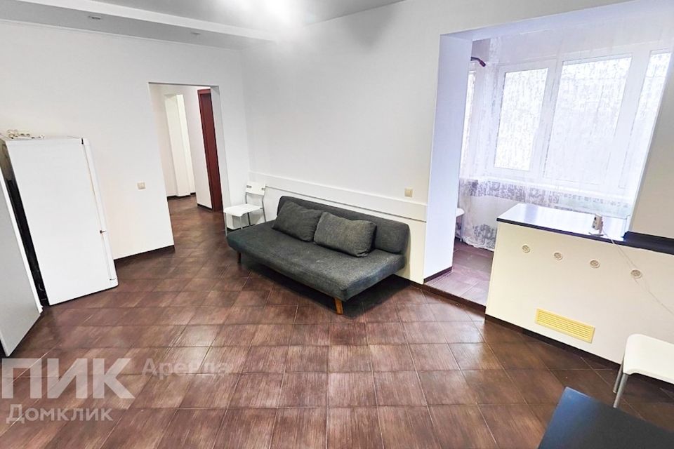 Сдаётся 2-комнатная квартира, 71 м²