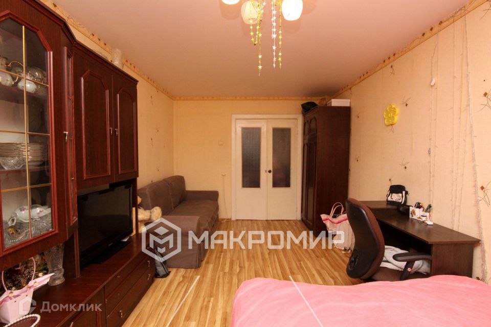 Продаётся 3-комнатная квартира, 67.8 м²