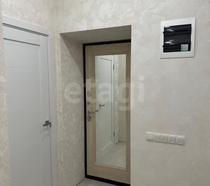 Продаётся 1-комнатная квартира, 47.3 м²