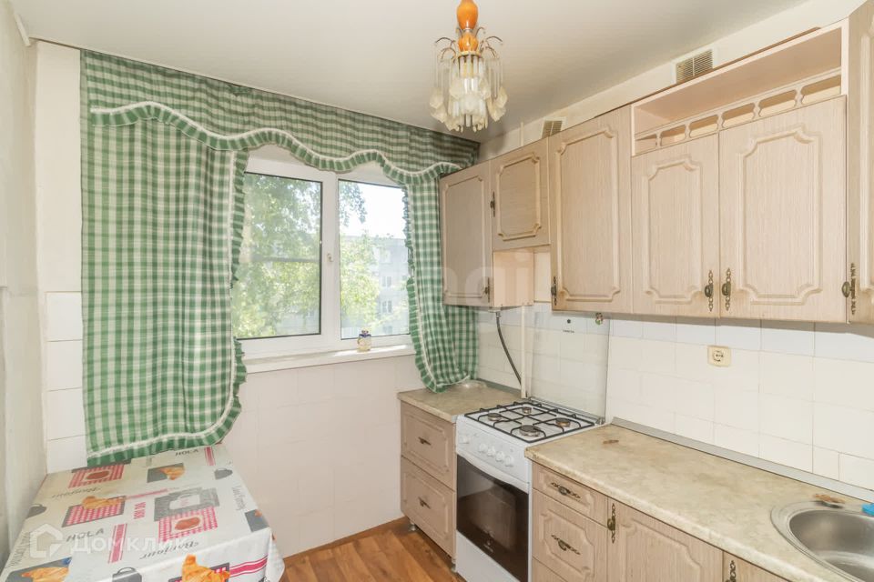 Продаётся 3-комнатная квартира, 61.7 м²