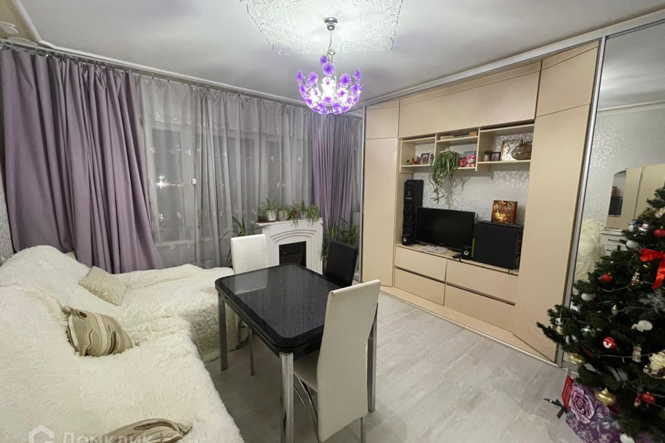 Продаётся 3-комнатная квартира, 76.8 м²