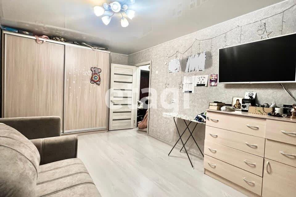 Продаётся 1-комнатная квартира, 32 м²