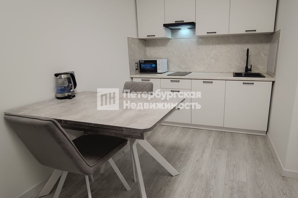 Сдаётся 1-комнатная квартира, 35 м²