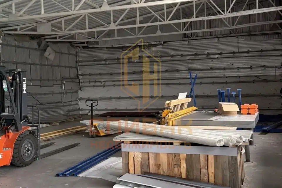 Сдаётся помещение своб. назначения, 735 м²